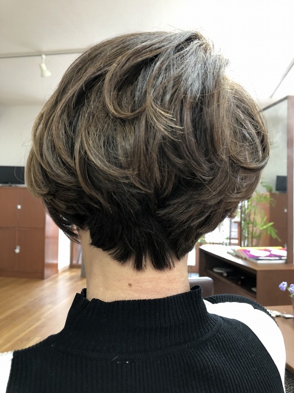髪のボリュームでお悩みのお客様